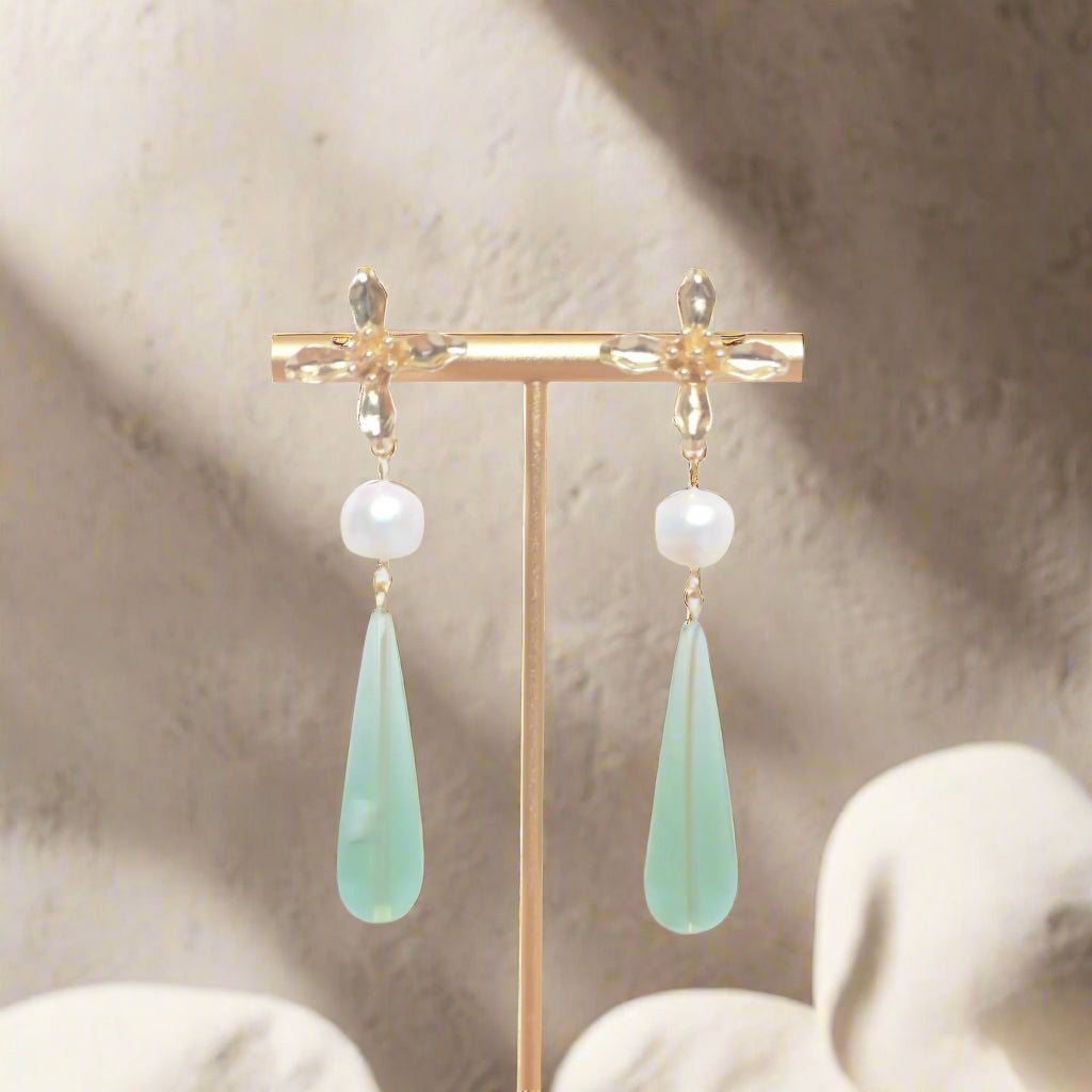 Forsythia Pearl Earrings
