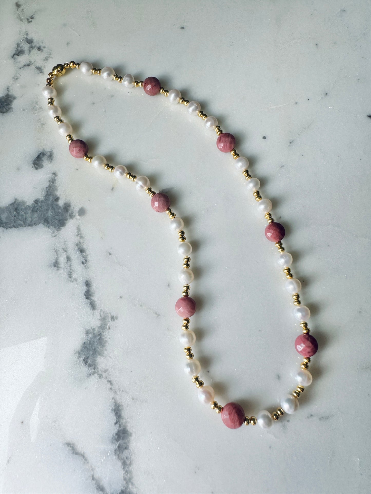 Rose Pearls Necklace